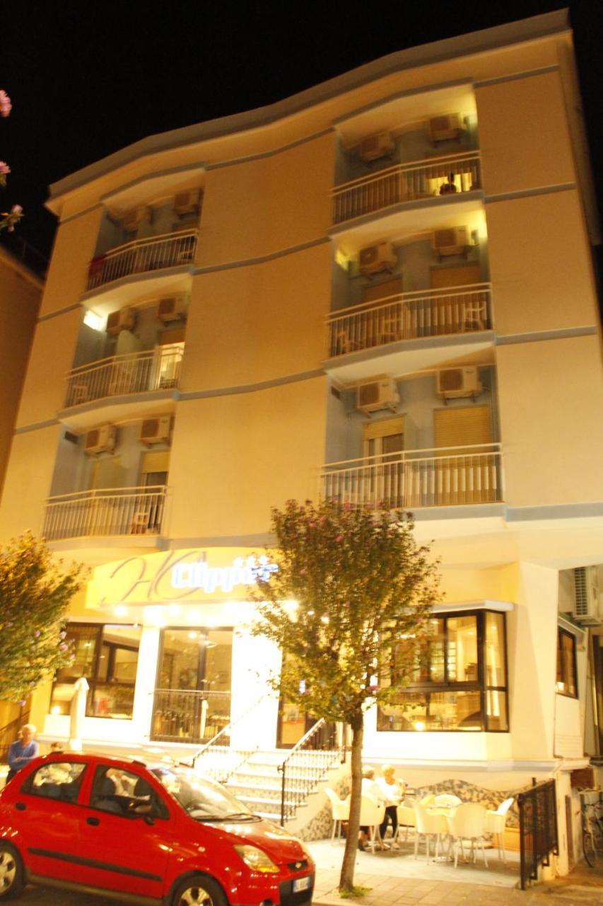 Hotel Clipper Cattolica Exteriör bild